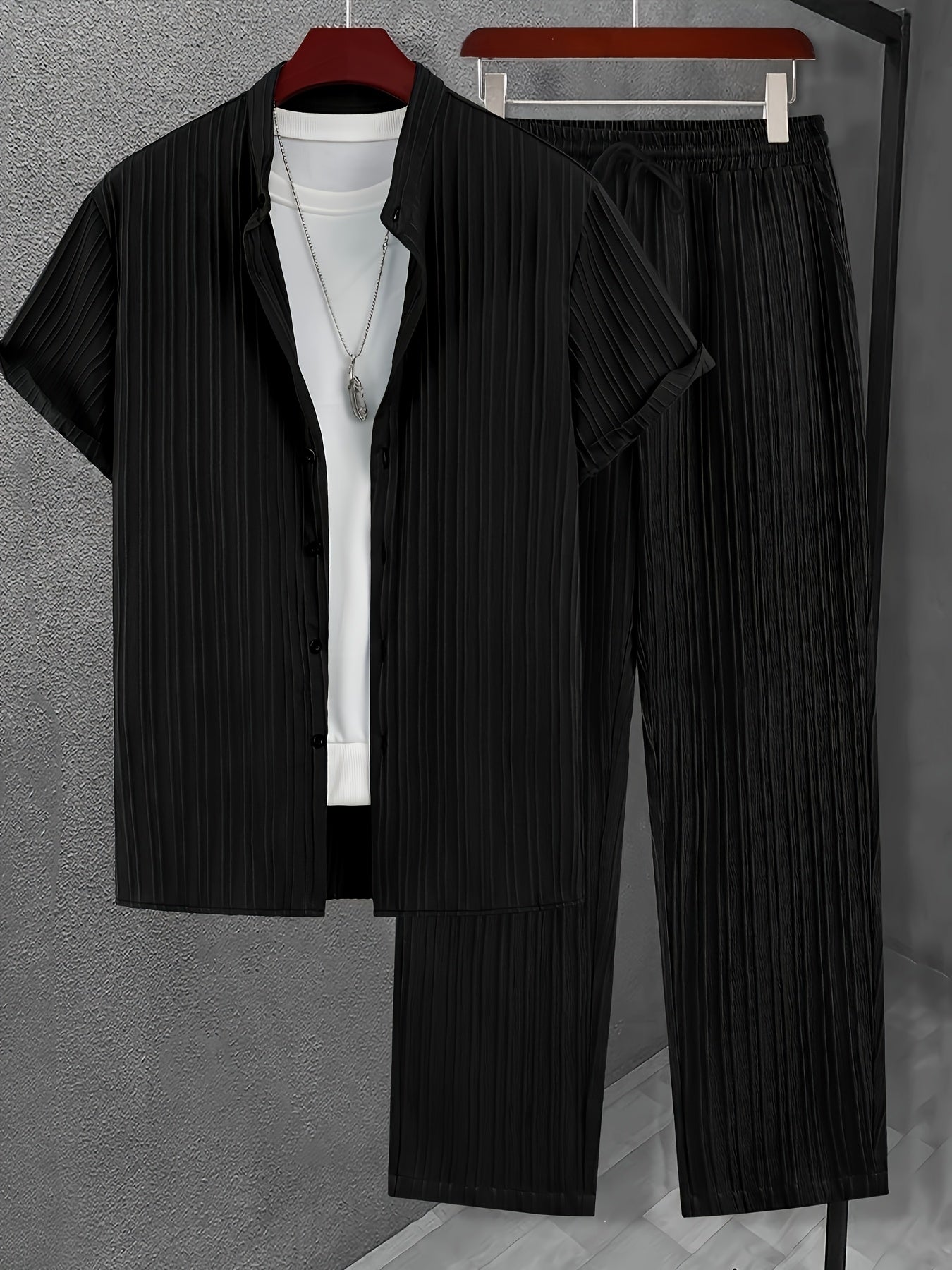 Men's New Trend Textured Wave Stripe Short Sleeve Long Pants Casual Set Cole Hampton