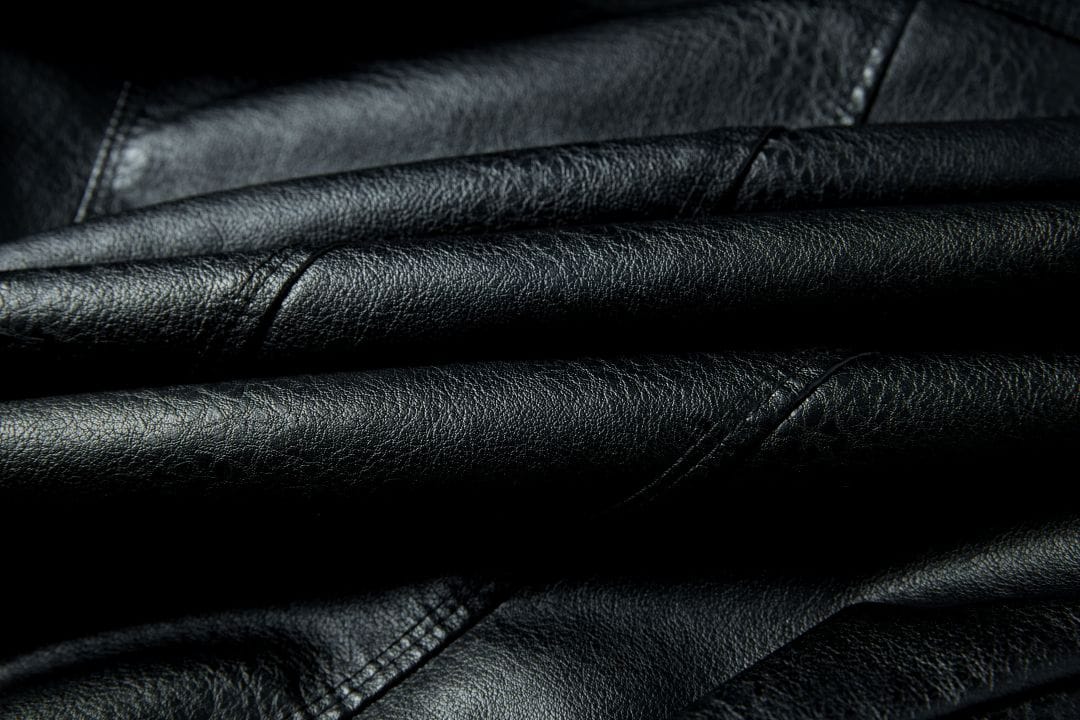 Tundra Patrol Coat – Men's Faux Leather Winter Coat – Fur-Lined Warm Cole Hampton