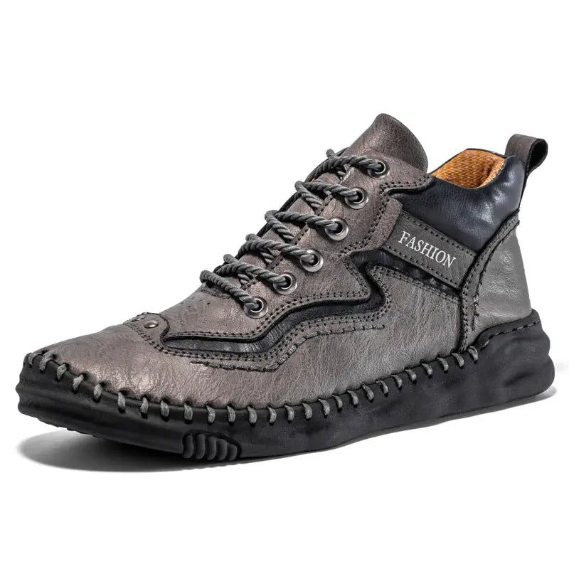 Retro Leather Mid-Top Boots for Men – Stylish & Durable Design